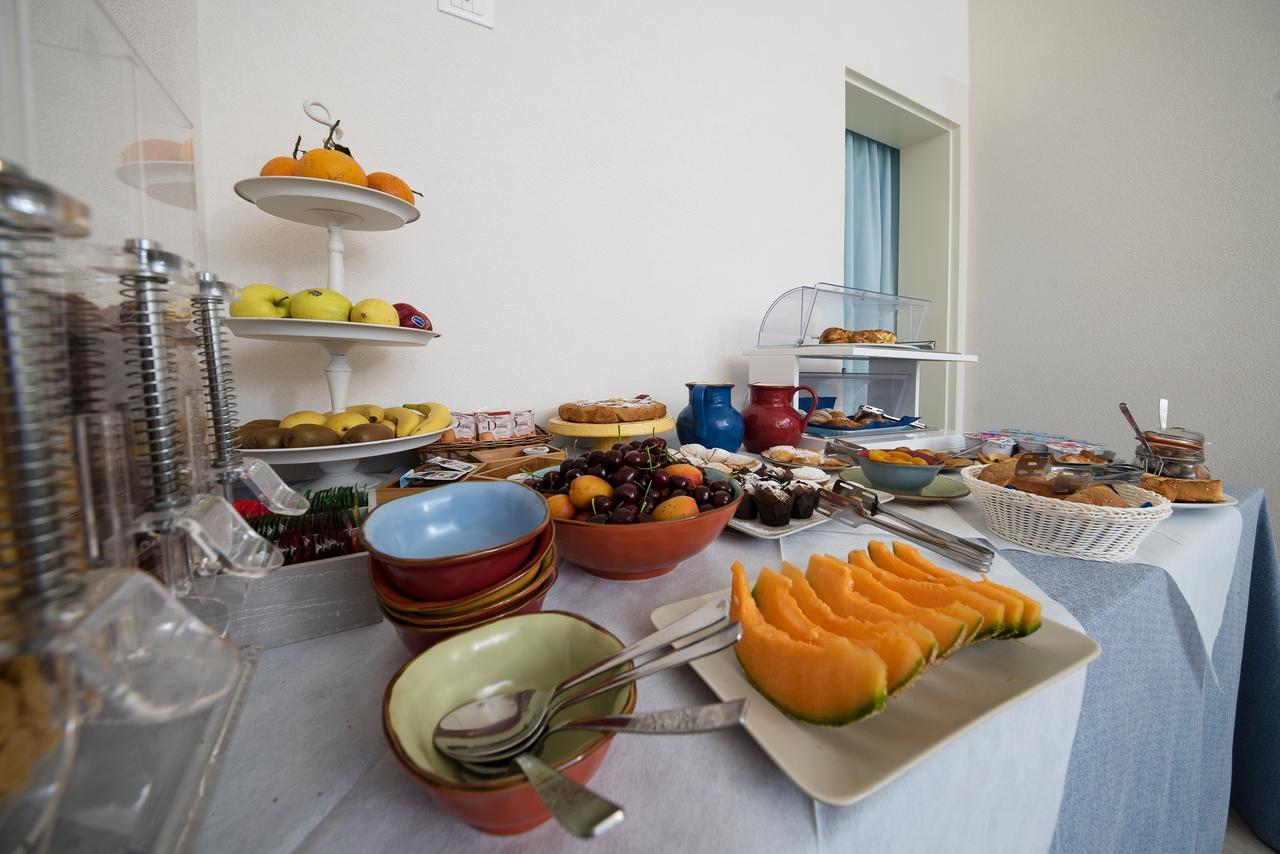 A Casa Di... Aurora 2 Bed and Breakfast San Vito Lo Capo Exteriör bild